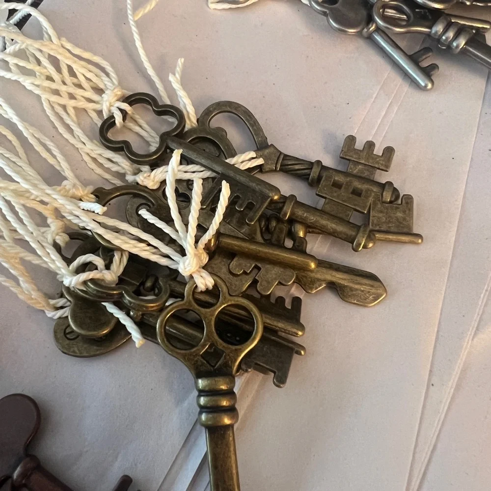 Key Party Favors